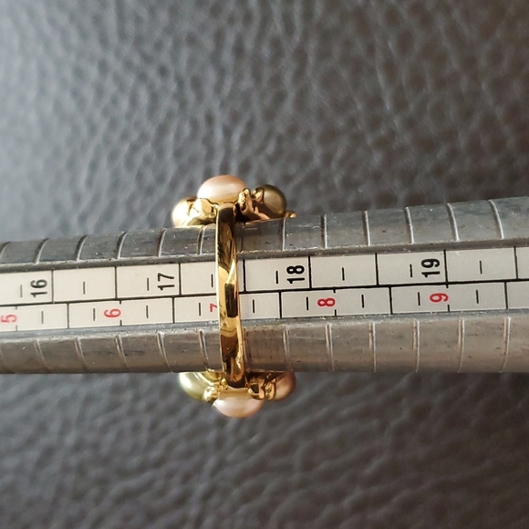 Kenneth Jay Lane ring- size 7 - Picture 8 of 8